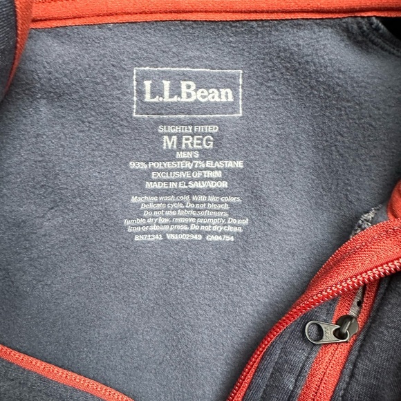 L.L. Bean Men’s Mountain Fleece Vest size: Medium - Picture 4 of 6